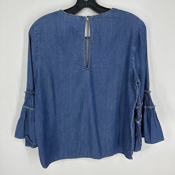 3/$25 Express Chambray Embroidered Floral Rose Top S Bell Sleeve Blouse Blue Red - Picture 2 of 7